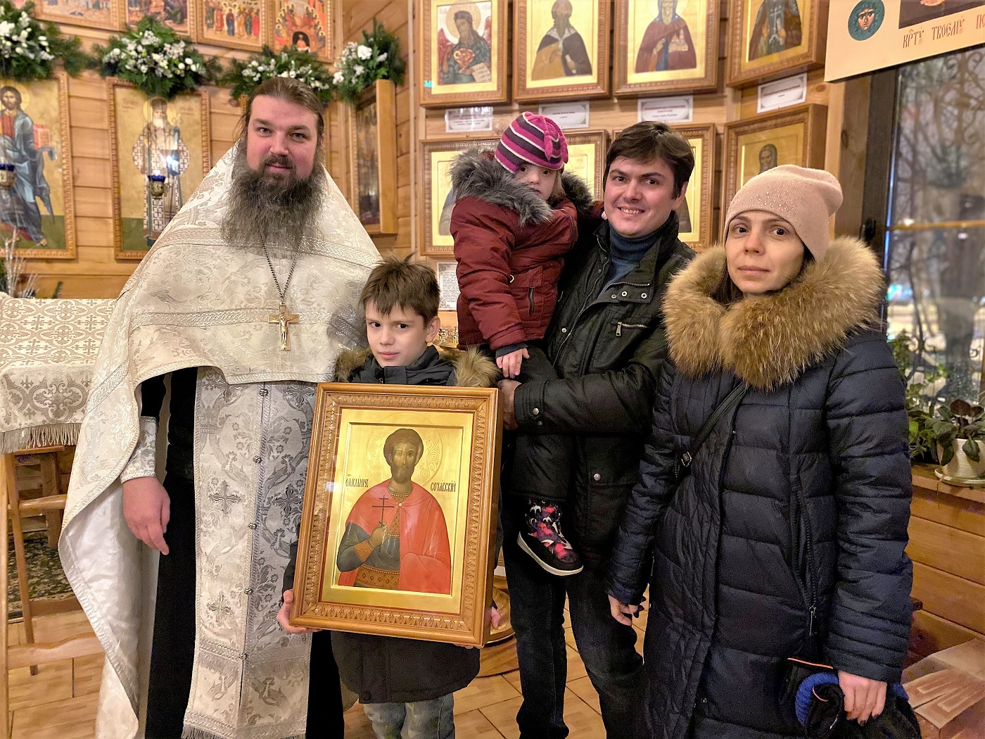 В Храме Луки освятили  икону Иоанна Сочавского