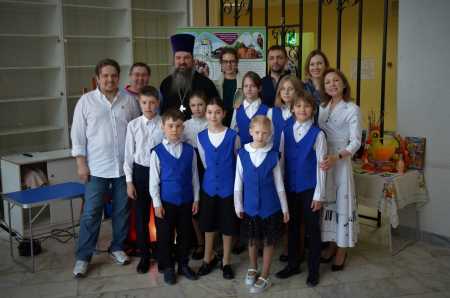 Воспитанники Воскресной школы храма приняли участие в фестивале Юго-Западного викаритства "Пасха Христова".
