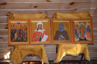 Молебен с акафистом и освящение семейных икон