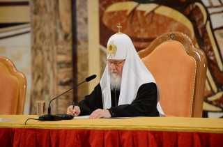 25 октября 2017 года Святейший Патриарх Московский и всея Руси Кирилл возглавил первое пленарное заседание VII Общецерковного съезда по социальному служению.