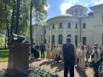 Экскурсия прихожан храма Священномученика Ермогена в Зюзине в парки Остафьево и Дубровицы Экскурсия прихожан храма Священномученика Ермогена в Зюзине в парки Остафьево и Дубровицы