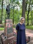 Экскурсия прихожан храма Священномученика Ермогена в Зюзине в парки Остафьево и Дубровицы Экскурсия прихожан храма Священномученика Ермогена в Зюзине в парки Остафьево и Дубровицы